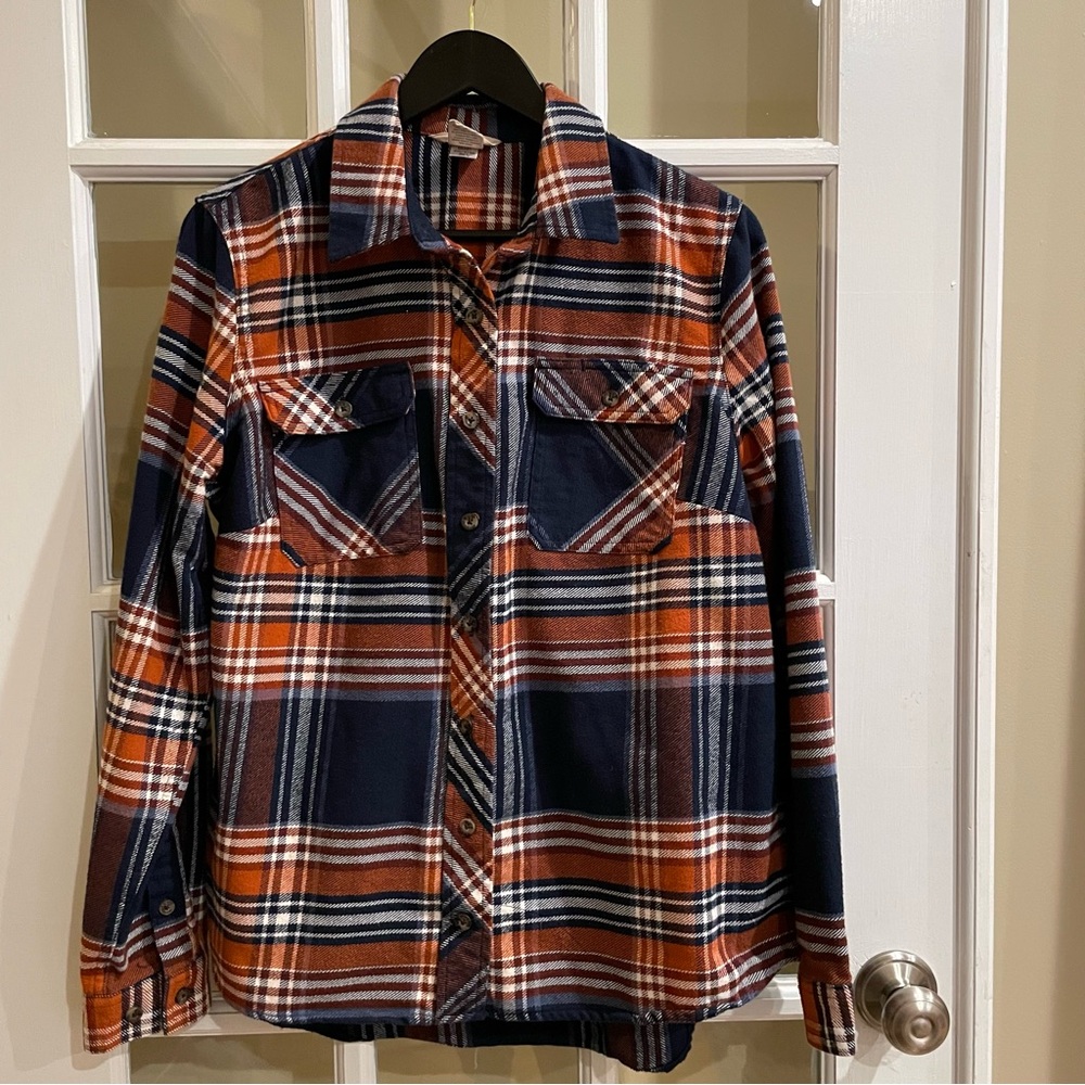 Duluth Trading Co Button-Down Shirt in Navy, Rust and White - Picture 3 of 12